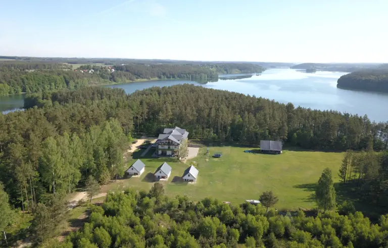 Źródło Raduni Kaszuby Widok na teren