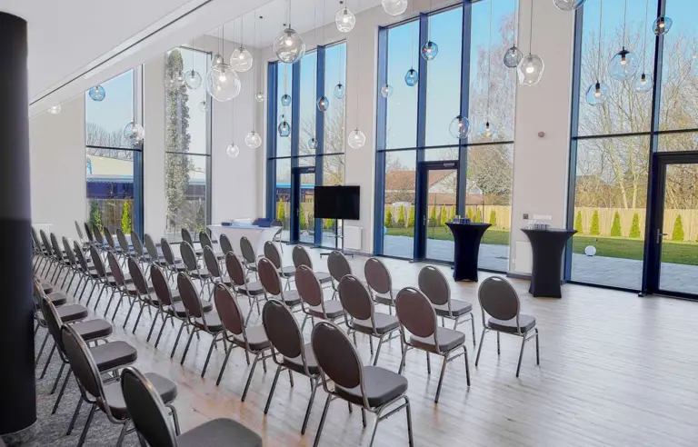 Hotel Tulip Inn Żyrardów - photo 1