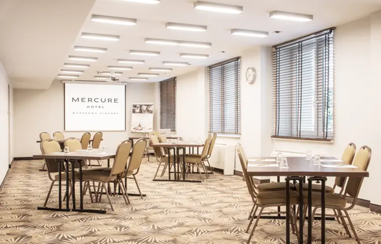 Mercure Warszawa Airport - zdjęcie 1