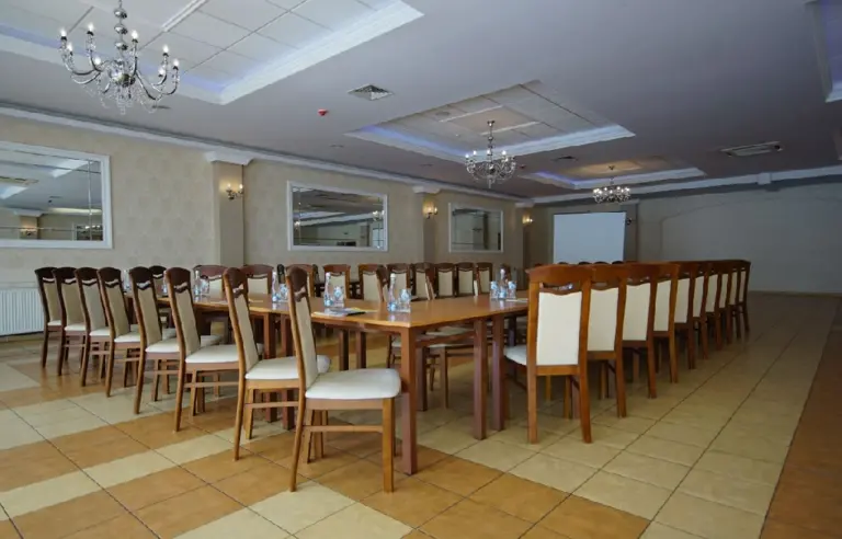 Zajazd Trzy Dęby - photo 1