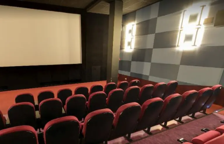 Dolnoslaskie Centrum Filmowe Wroclaw sala Lwów