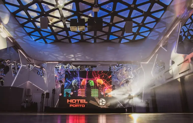 Hotel Porto - photo 1