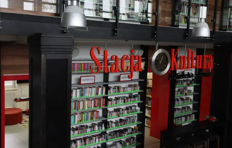Stacja Kultura Biblioteka Rumia