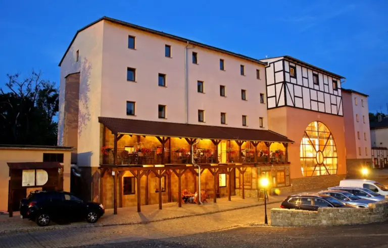 Zamkowy Mlyn Krapkowice