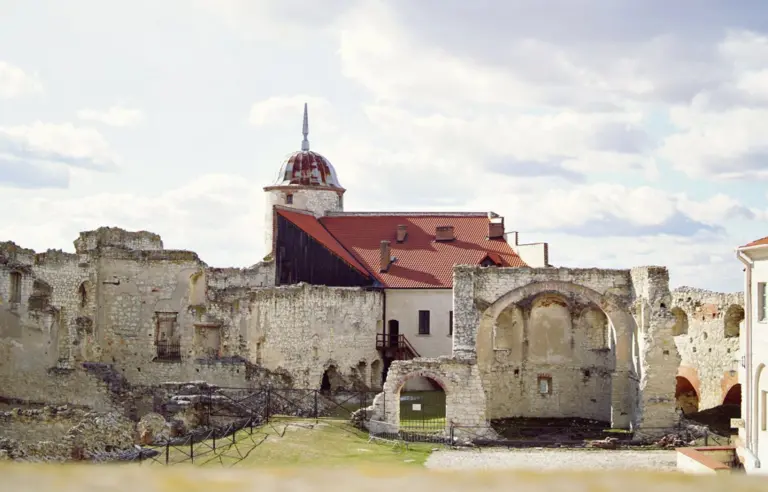 Muzeum - Zamek w Janowcu - photo 1