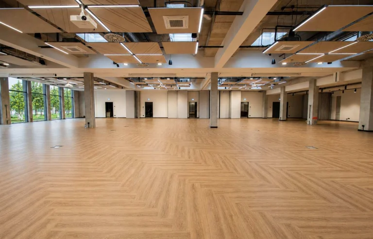 Arche Garnizon Białystok sala Major