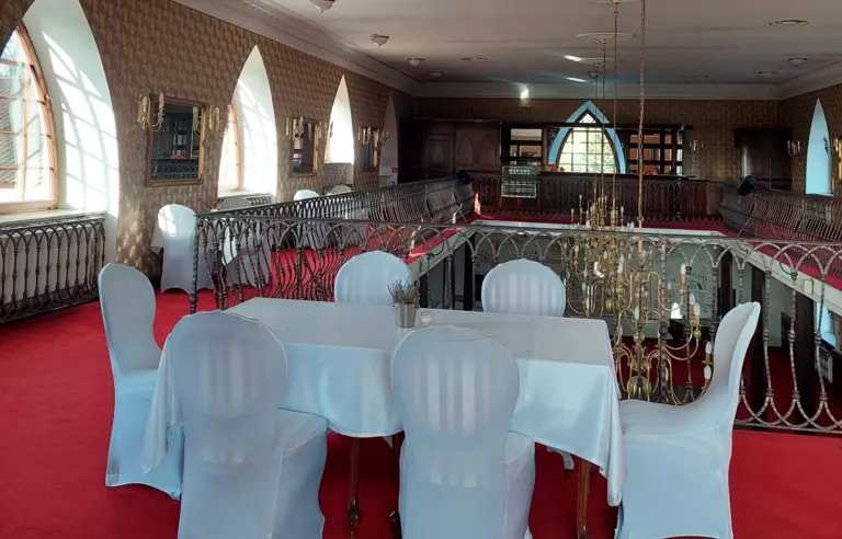 Zamek Gostyniński - zdjęcie 1