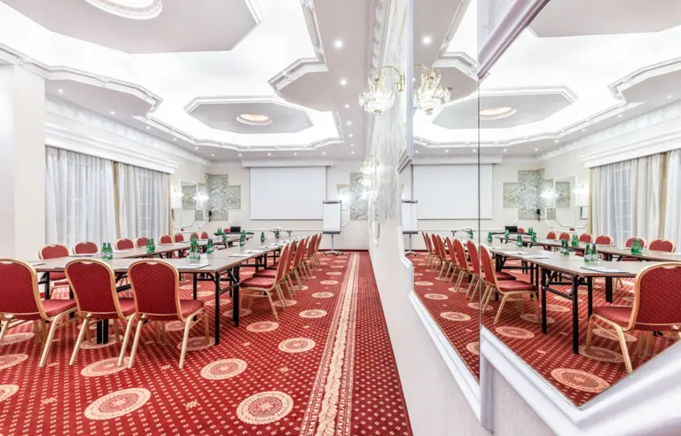 Hotel Windsor nad Jeziorem Zegrzyńskim - zdjęcie 1