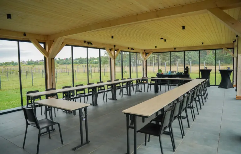 Sala Jura ustawieine U-shape