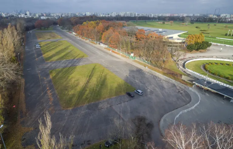 Tor Wyścigów Konnych Służewiec - photo 1