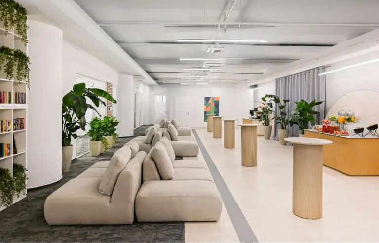 Golden Floor Tower - zdjęcie 1