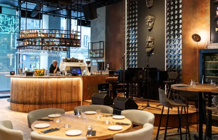 Wybitnie Nieznani - photo 1