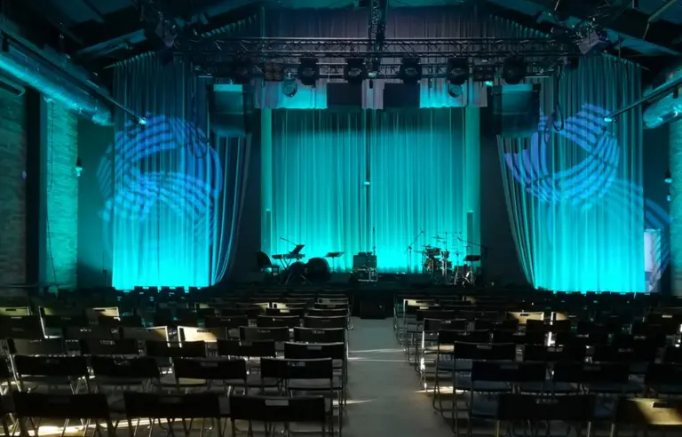 Scena Cegielnia - zdjęcie 1