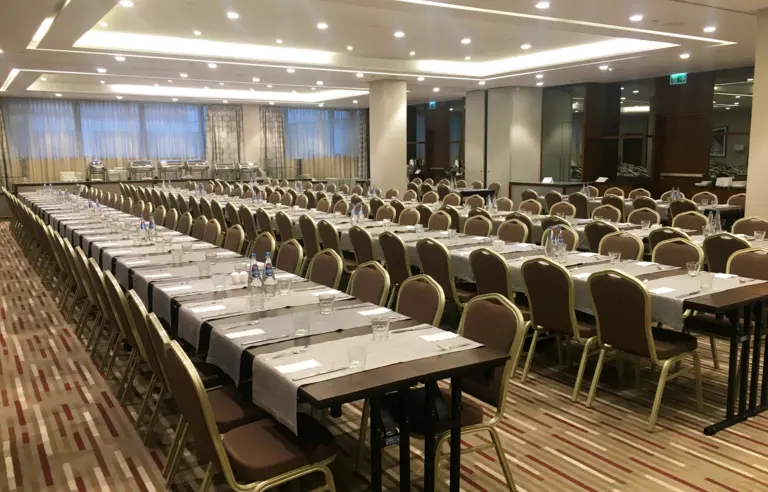 Willow + Wallnut + Acacia