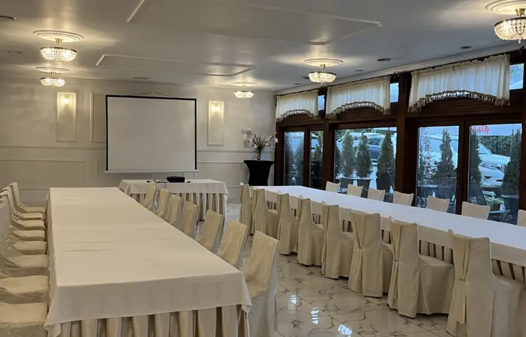 Hotel i Restauracja Adria - zdjęcie 1
