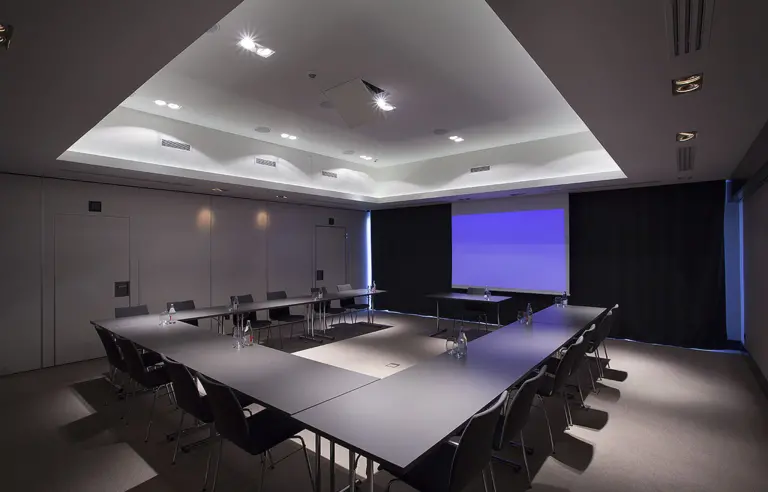 Ilonn Hotel - photo 1