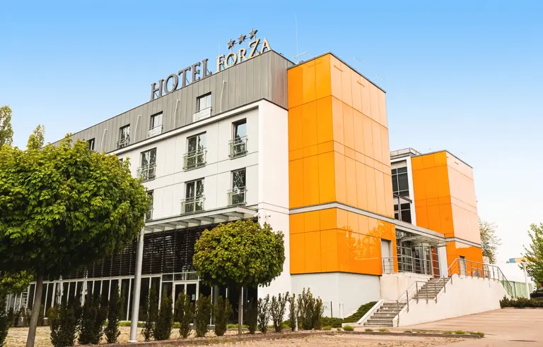 Hotel ForZa ***
