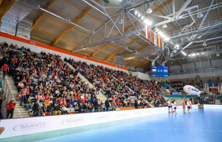 Arena Jaskółka Tarnów - photo 1