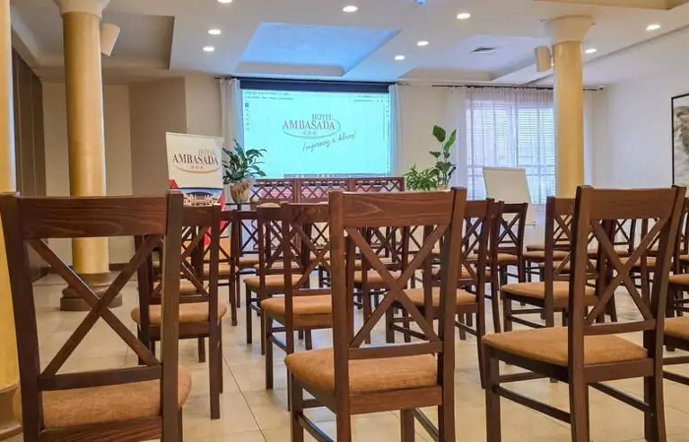 Hotel Ambasada - zdjęcie 1