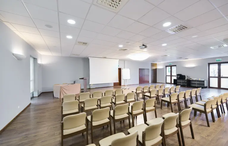 Centrum Sportu i Rekreacji OLENDER w Wielkiej Nieszawce koło Torunia - zdjęcie 1