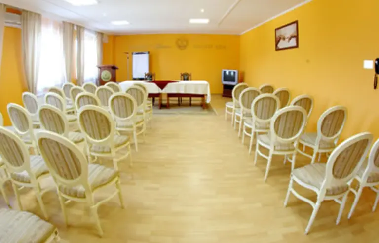 Hotel Gloria - zdjęcie 1