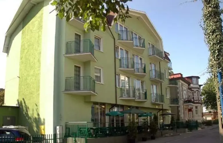 Pensjonat Perła Międzyzdroje - photo 1