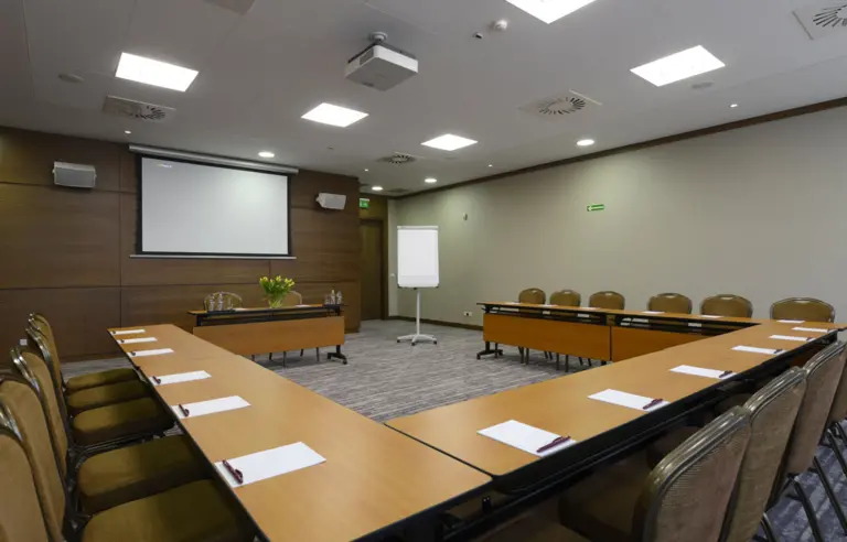 Haston City Hotel - photo 1