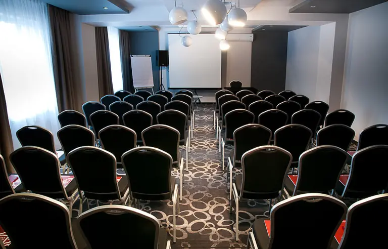 Sala Konferencyjna 'Srebrna'