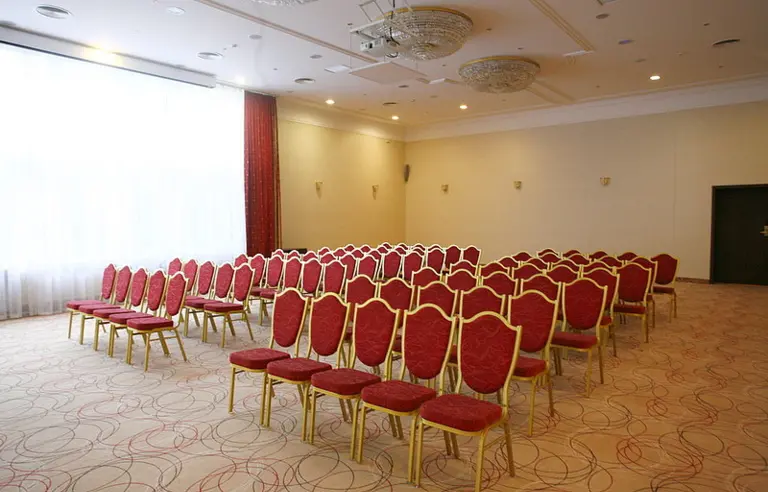 Hotel Boss Centrum Konferencyjno-Szkoleniowe - photo 1