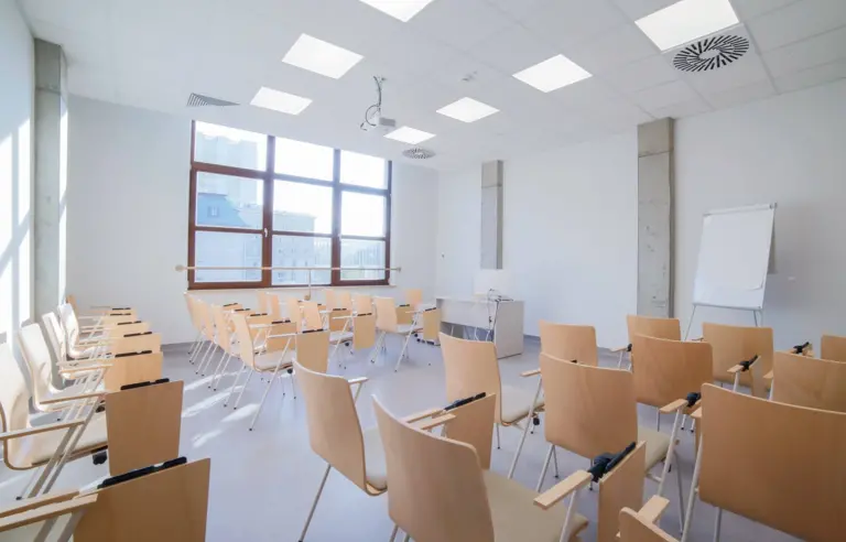 Akademia Humanistyczno-Ekonomiczna w Łodzi - photo 1