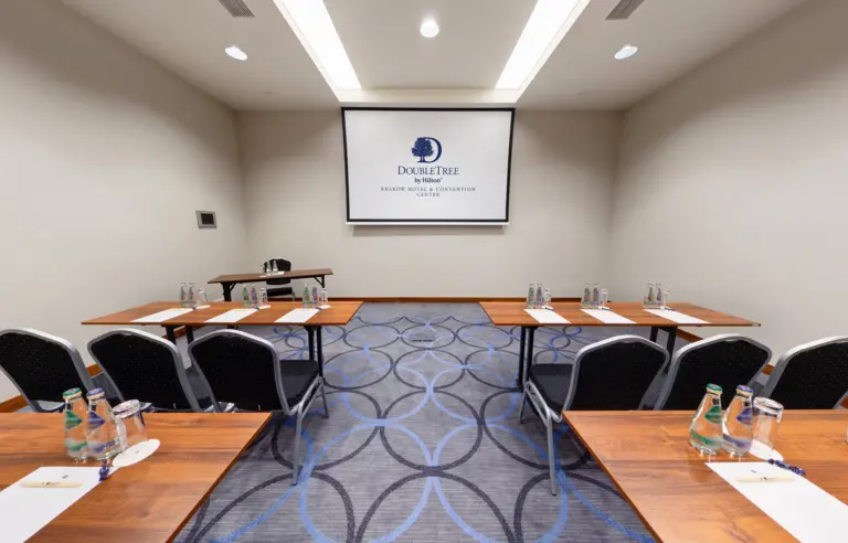 DoubleTree by Hilton Krakow Hotel & Convention Center - photo 1