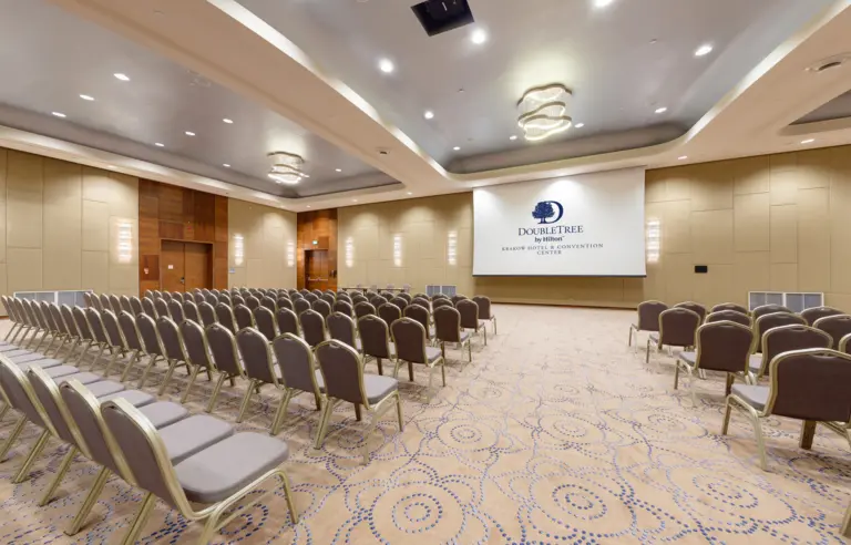 DoubleTree by Hilton Krakow Hotel & Convention Center - photo 1