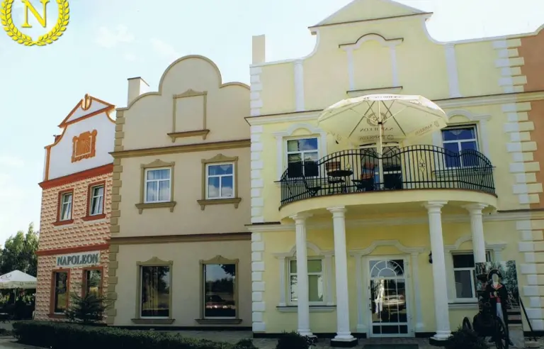 Hotel Napoleon - photo 1