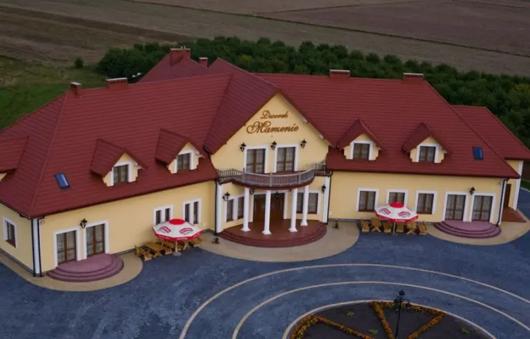 Hotel Dworek Marzenie Strachowo - photo 1