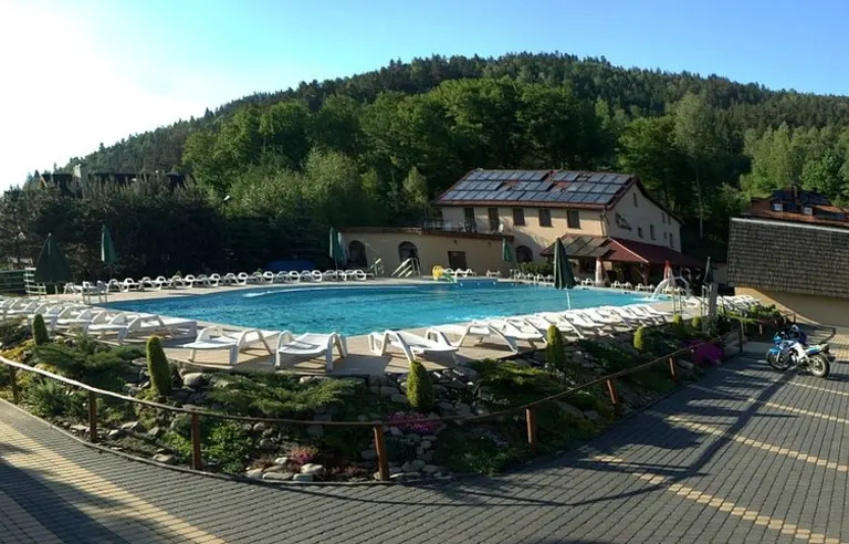 Ośrodek Wczasowy Czahówka - zdjęcie 1