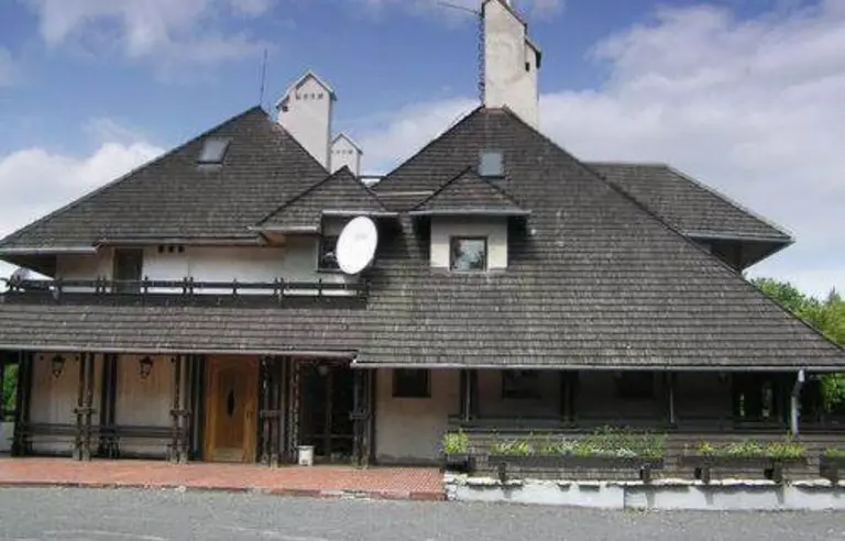 Ośrodek Szkoleniowo-Wypoczynkowy Albrechtówka - OBIEKT ZAMKNIĘTY - photo 1