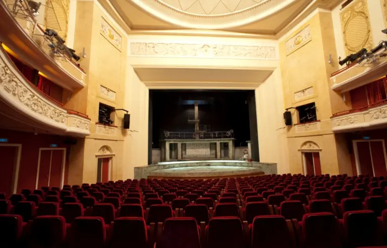 Teatr Polski Duza Scena Warszawa konferencje