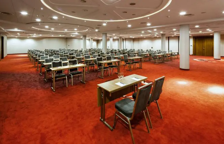 Hotel Narvil Sala Narew