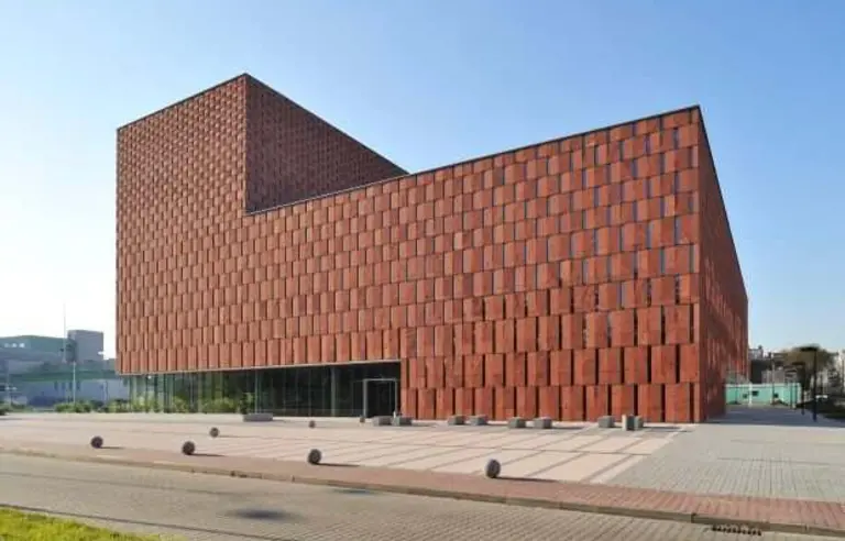 Centrum Informacji Naukowej i Biblioteka Akademicka w Katowicach - photo 1