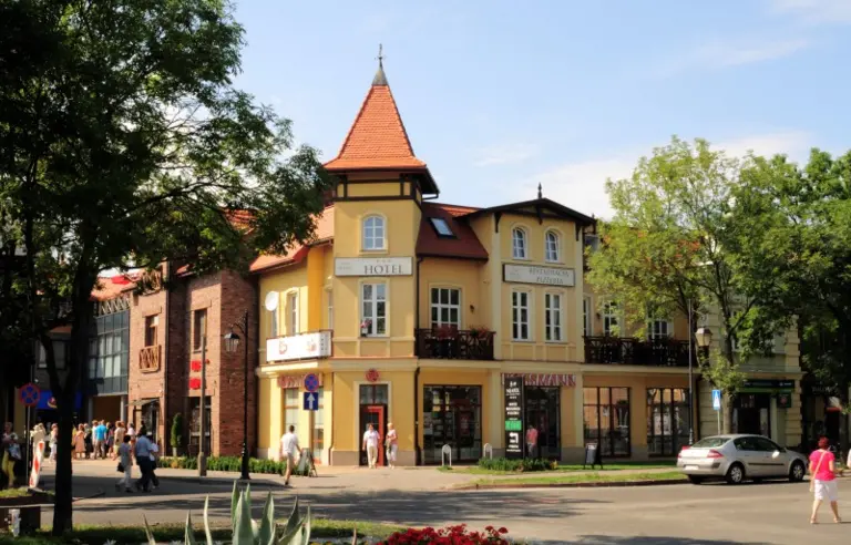 Hotel Neapol Ciechocinek (obiekt zamknięty) - photo 1