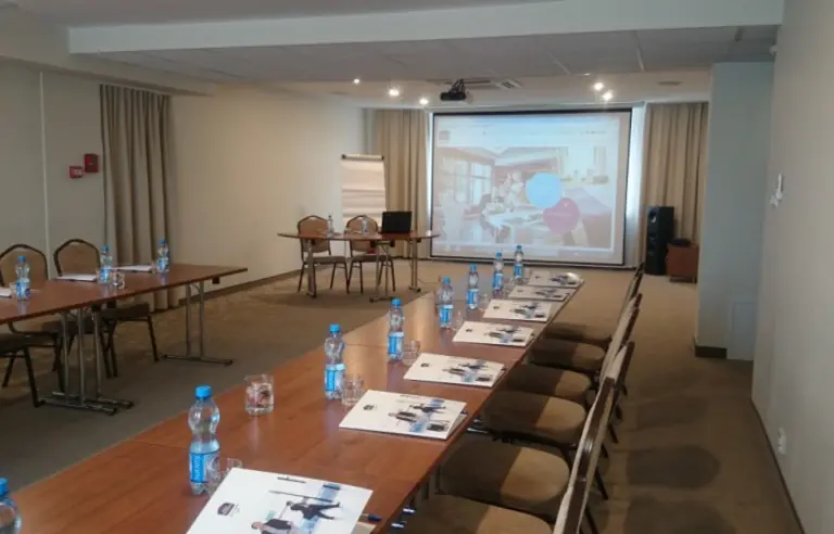 Hotel Mazovia - photo 1