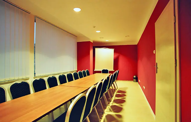 Hotel Kamena - photo 1