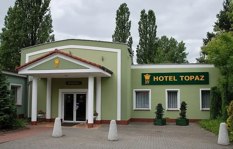 Hotel Topaz - zdjęcie 1
