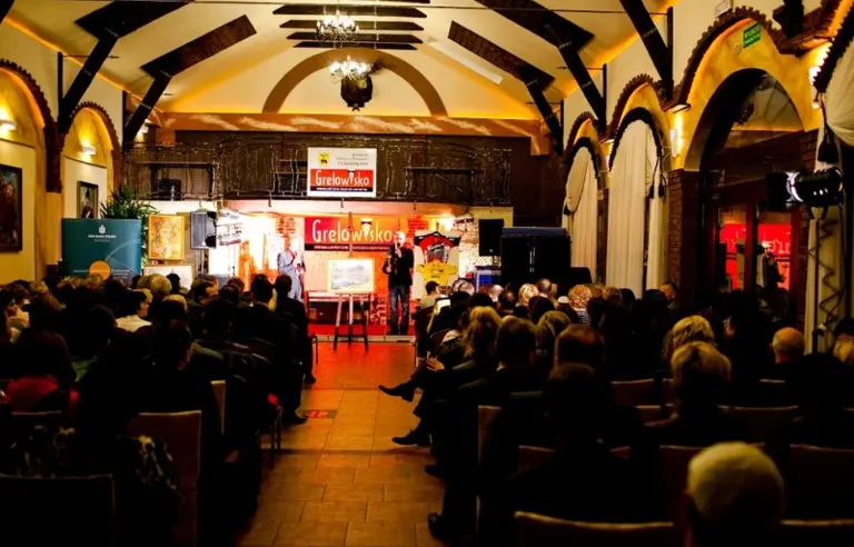 Hotel Everest - zdjęcie 1