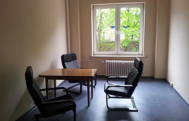 Kompleks biurowo-konferencyjny Bielsko Biała- ZAMKNIĘTE - zdjęcie 1