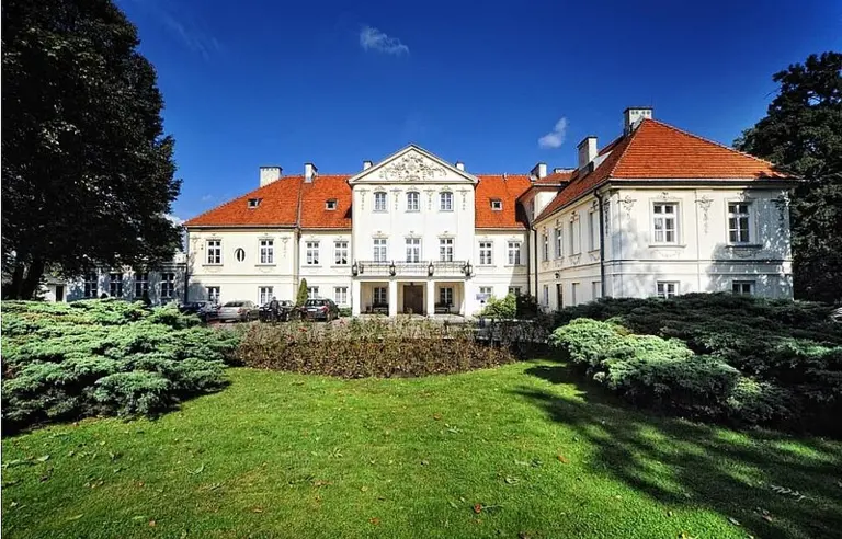 Pałac pod Kampinosem - OBIEKT ZAMKNIĘTY - photo 1