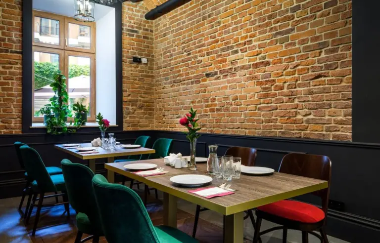 Hotel Golden Queen - zdjęcie 1