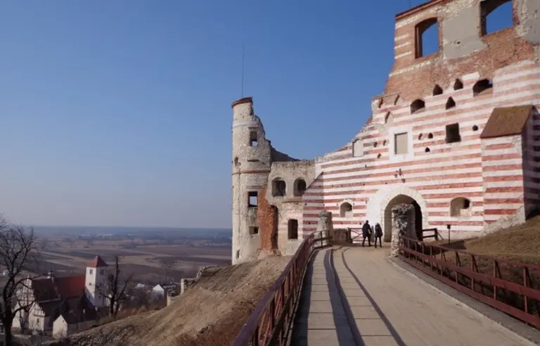 Muzeum - Zamek w Janowcu