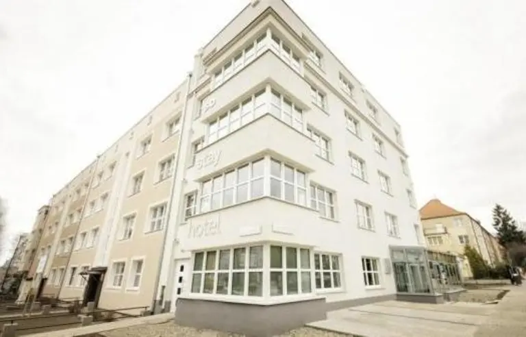 So stay hotel city & business - zdjęcie 1