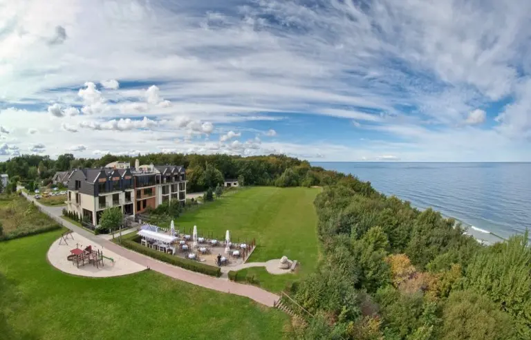 Hotel Restauracja Faleza - photo 1